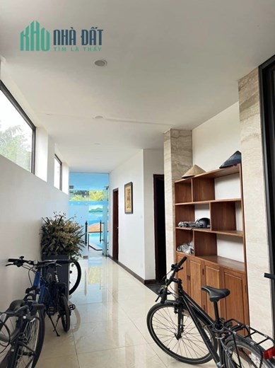 Bán nhà quận Tây Hồ Hà Nội kinh doanh đỉnh sổ đỏ chính chủ DT 243/270m2*8T MT 5.5m giá 123 tỷ