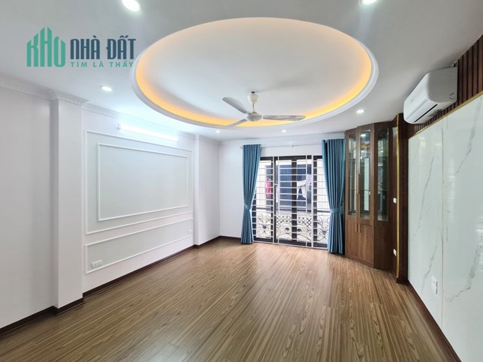 Bán nhà 41m siêu hiếm Nguyễn Ngọc Nại 8 tầng gara, thang máy mặt tiền 4.2m