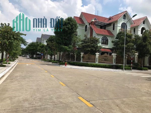 Bán 330m² đất khu TĐC Việt Hưng, ngay sau BigC, hàng xóm KĐT Việt Hưng và Vinhomes Long Biên.
