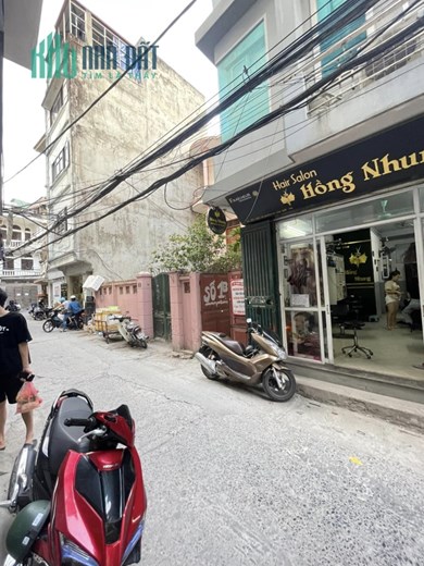 Bán nhà Cầu giấy , vị trí siêu đắc địa , Ô tô đõ cửa , 58m, 10.5 tỷ