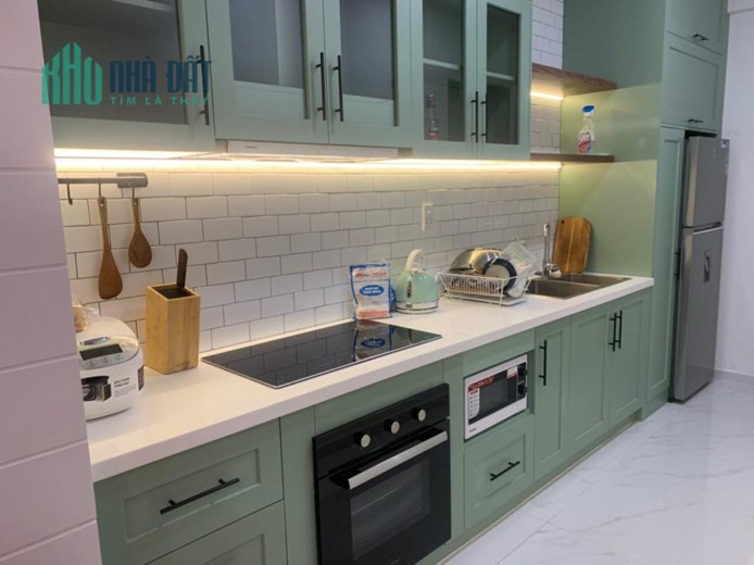 DLUSSO EMERALD, chính chủ căn 1PN, 49m2 giá 2.970 tỷ, có sổ hồng