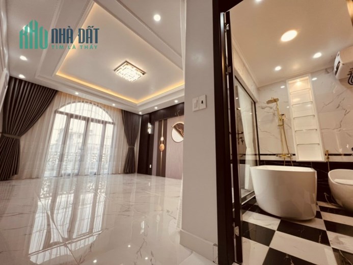 Bán nhà mặt đường Nguyễn Đồn - Trung Lực 5 tầng thang máy Đẳng Cấp GIÁ 10.88 tỉ diện tích 101m