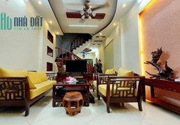 Mặt phố Phân lô Ngô Gia Tự, đường vỉa hè, KD đỉnh DT 54m²*4T, khu vực hiếm nhà bán. Giá nhỉnh 6 tỷ.
