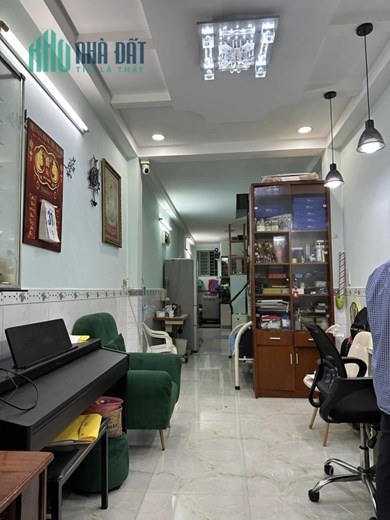 Bán nhà đẹp đường Hậu Giang, Q6, 48m2, 3 x 16, 2 tầng, 3PN, chỉ 3.5 tỷ TL chính chủ.