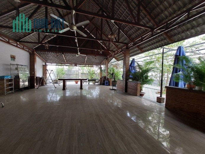 Bán Biệt Thự Sân Vườn Đặng Thúc Vịnh Hóc Môn 600M2 3 Tầng Chỉ 33 Tỷ...