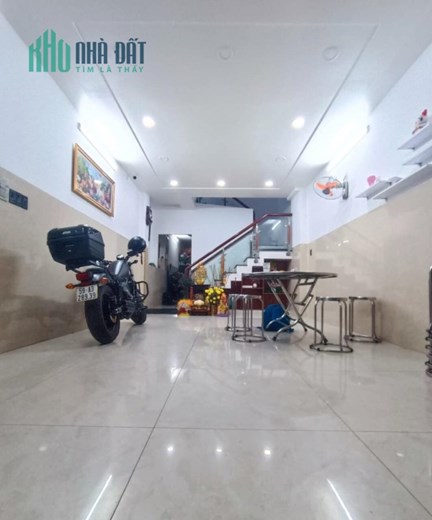 HXH 8M THÔNG - 57M2 - NHÀ C4 CÓ LỬNG - Ô TÔ ĐẬU NGÀY ĐÊM - GẦN CHỢ HẠT ĐIỀU - CHỈ NHỈNH 3 TỶ.
