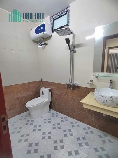 BÁN CĂN CHUNG CỨ MINI 9 PHÒNG NGỦ NHÀ 6 TẦNG PHỐ HOÀNG NGÂN THÔNG SANG PHỐ LÊ VĂN LƯƠNG DT: 45M2 6