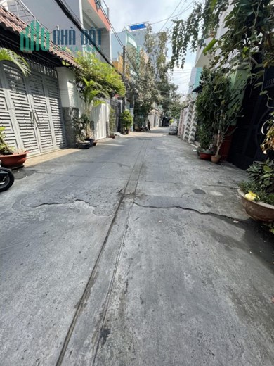 Chính chủ Bán nhà Hẻm ô tô 5m Lạc Long Quân, Phường 11, Tân Bình, 110m2 -9,4 tỷ