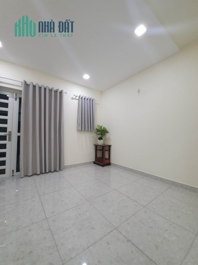 Bán nhà Nguyễn Thị Búp  Quận 12 60M2 3 Tầng Giảm Còn 5 Tỷ 6...