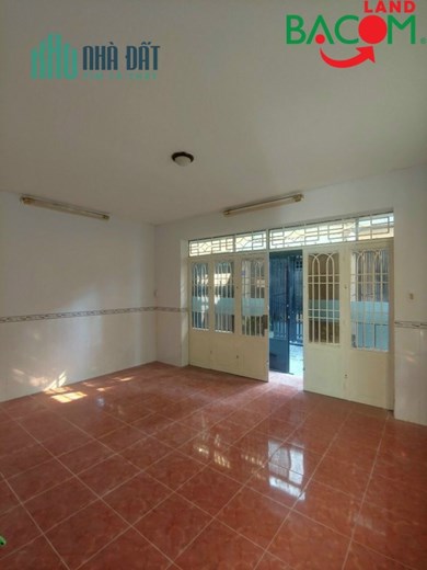 Nhà phường Quyết Thắng, 2 mặt tiền, giá chỉ 2,25 tỷ, 1 trệt 1 lầu sổ riêng thổ cư, Biên Hòa, Đồng