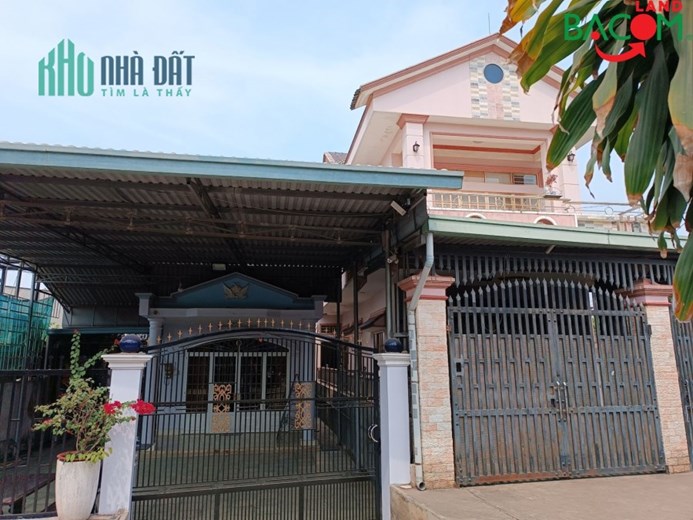 Bán đất tặng nhà cấp 4 Bửu Hòa giá cực tốt, gần vòng xoay Cầu Hang chỉ 1ty450