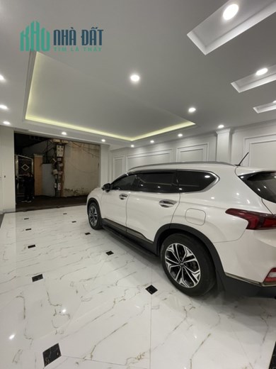Bán nhà Ngọc Thuỵ, Dtsd 68m, nhà 5 tầng một tum, Mt6.2m, giá hơn 7 tỷ.