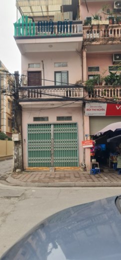 Bán nhà phố Nguyễn Văn Cừ Long Biên chỉ 16,9 tỷ với diện tích 70 m2 gần mặt phố