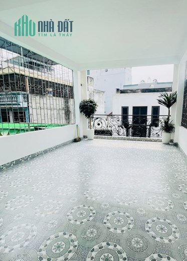 KHÔNG TIN NỔI! Cầu Giấy 40Mx6T. KINH DOANH – GẦN PHỐ xấp xỉ 5 TỶ