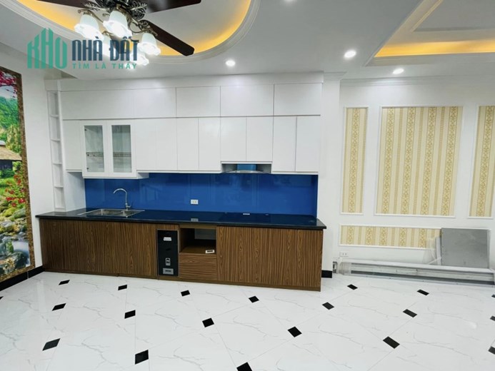 Bán nhà Nguyễn an ninh - Hai Bà Trưng 63m2*5 Tầng Thang máy giá 9.2 Tỷ