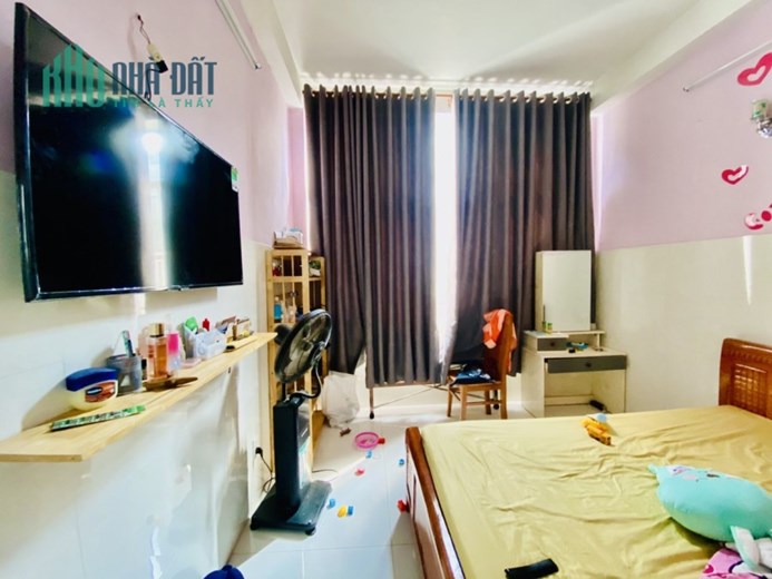 MẶT TIỀN KINH DOANH HƠN 300TR/THÁNG - THU NHẬP KIM CƯƠNG , MỎ VÀNG TRUNG TÂM QUẬN 5 .