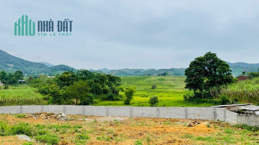 Chủ nhà vui tính1865m thực tế trên 2000m 1500m đất ở tại Xuân Phong - Cao Phong - Hòa Bình