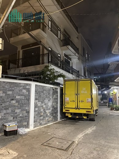 Nguyễn Xí P.25 Bình Thạnh, Ngay Vincom Plaza, DT 61m2, 4 Tầng, Hẻm nhựa xe hơi