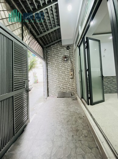 Nguyễn Xí P.25 Bình Thạnh, Ngay Vincom Plaza, DT 61m2, 4 Tầng, Hẻm nhựa xe hơi
