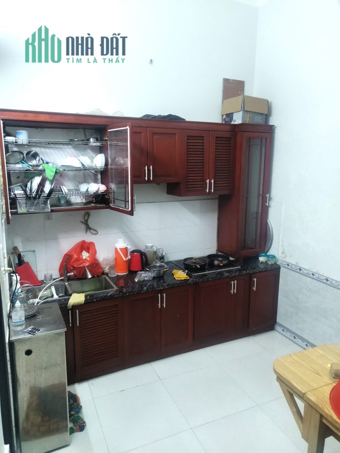 CẦN BÁN GẤP CĂN NHÀ 3 TẦNG 3 NGỦ PHỐ CHÙA BỘC QUẬN ĐỐNG ĐA
LIÊN HỆ 0989041158 ĐỂ XEM NGAY