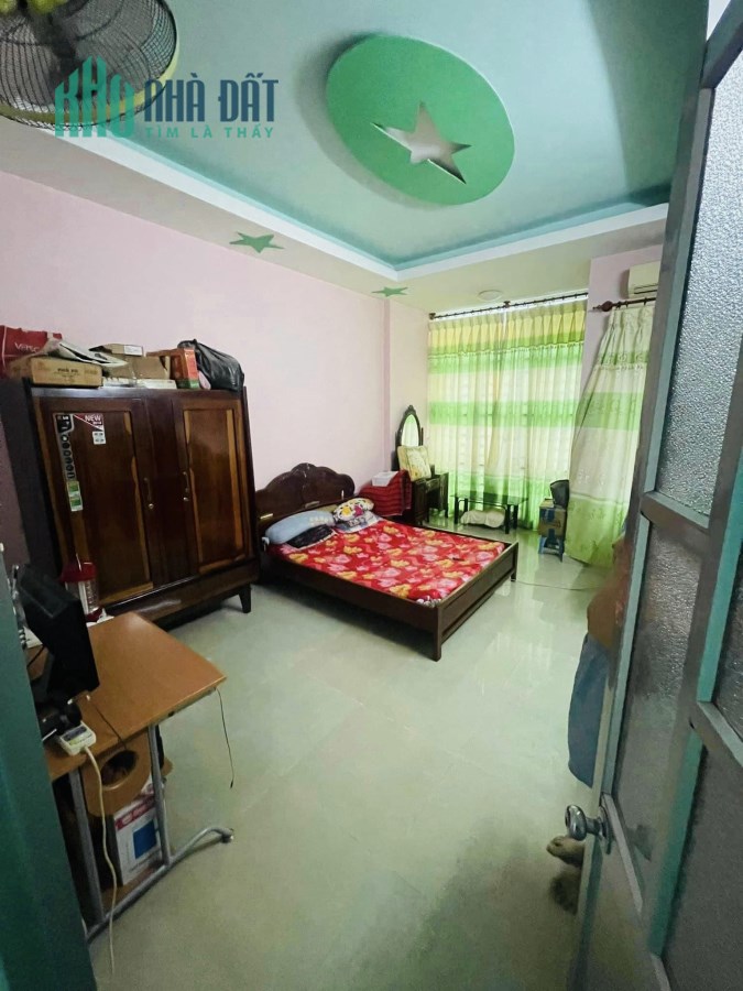 Chủ gấp bán nhà,giảm sâu gần nửa tỷ,hẻm 1 Sẹt Oto 7 chỗ đổ cửa,hẻm thẳng,HTP P.Phú Thuận Q7