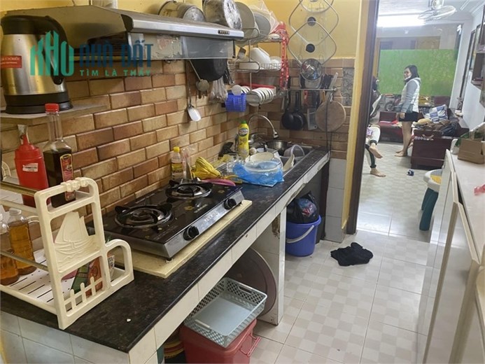 Tôi cần bán nhà số 117 ngõ 15 Phương Mai 40m2 4 tầng MT 3m, giá 2.5 tỷ