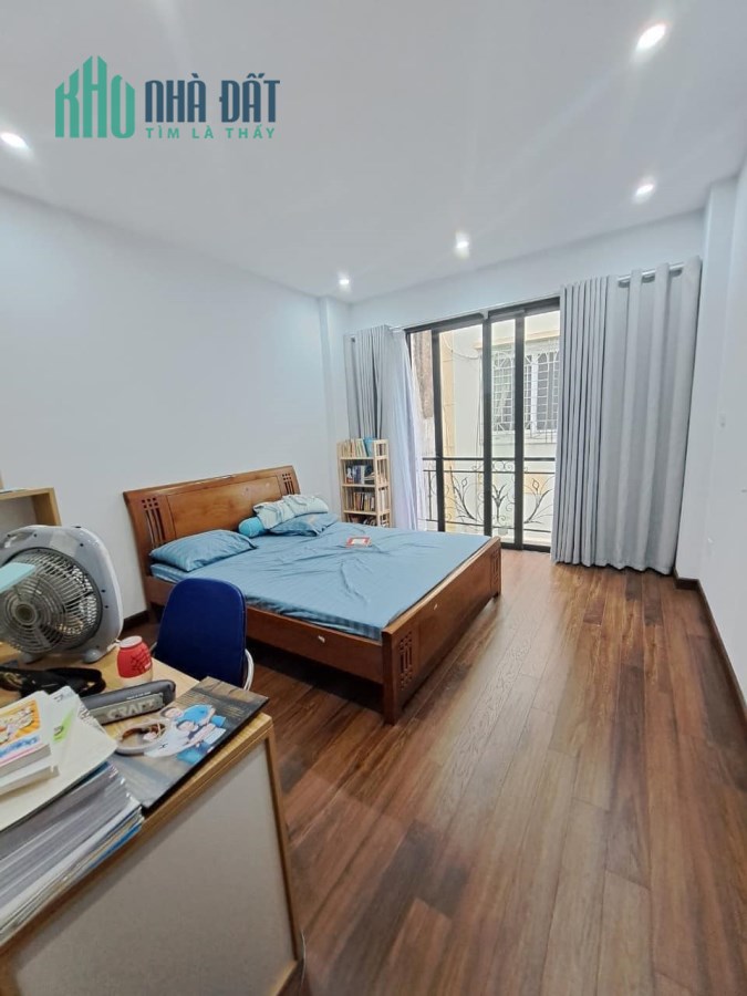 GẦN PHỐ! chỉ 3.25tỷ x5T, Bán Nhà Tô Hiệu Hà Đông, Lh0977690119 (24/7).
