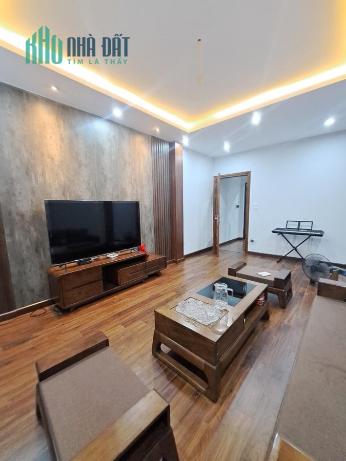GẦN PHỐ! chỉ 3.25tỷ x5T, Bán Nhà Tô Hiệu Hà Đông, Lh0977690119 (24/7).