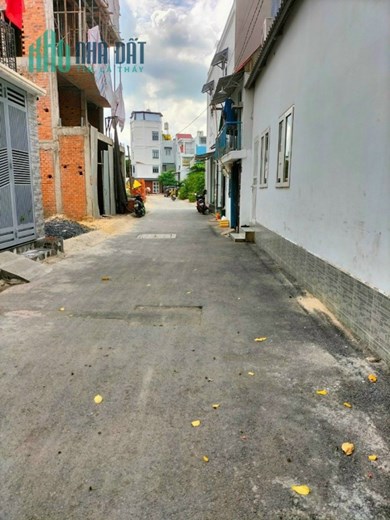 Bán đất HXH 496/ Dương Quảng Hàm, P.6, GV: 9 x 18, giá 10,5 tỷ