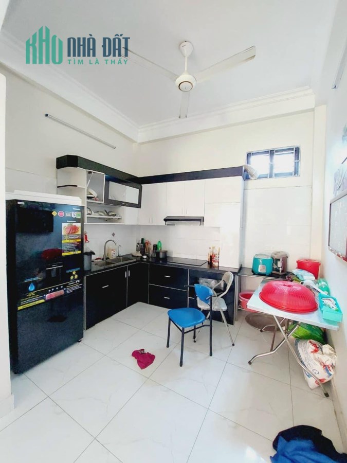 BÁN NHÀ CHÍNH CHỦ HẢI BỐI  ĐẸP LUNG LNH NHỈNH 2 TỶ ÔTÔ VÀO KCN BẮC THĂNG LONG 1,5KM GẦN TRƯỜNG GẦN