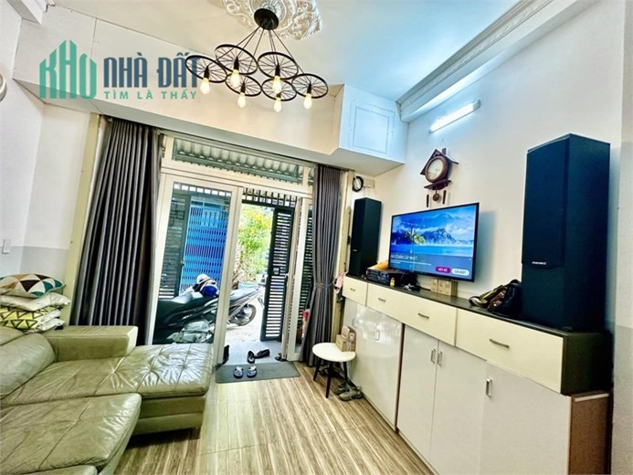 Nhà Bờ Bao Tân Thắng, Tân Phú – 2 mặt HXH, 69m2, 6 tầng, 8.9 tỷ, DT 40tr/th