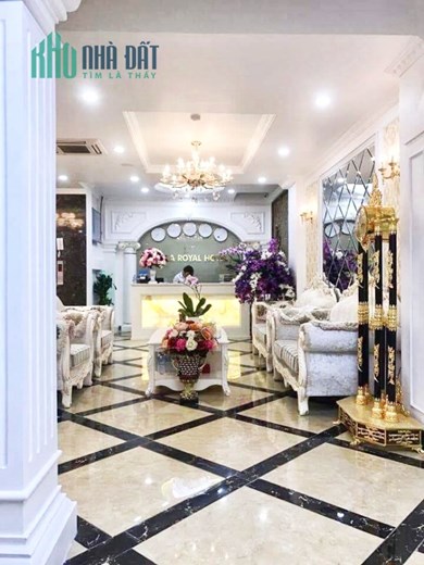 Hoàn Kiếm, DT 1470m2 11 tầng mặt tiền 50m, tòa tổ hợp VP DV hạng A 5 sao chỉ hơn 100t sở hữu ngay