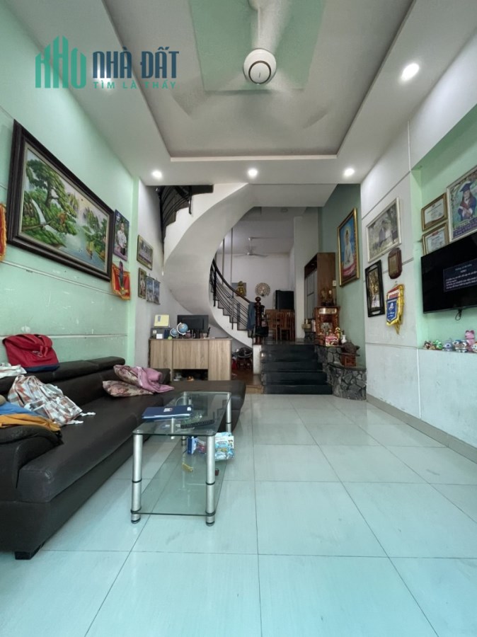 Bán nhà HXH Nguyễn Hữu Tiến TP cách 40m DT 55m2 2T 4x14 khu dân trí, yên tĩnh chỉ 5 tỷxx