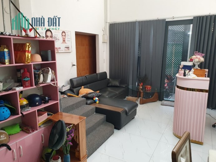 Nhà Nguyễn Duy Dương - Quận 10, 40, 4 tầng, 4 PN Chỉ 7 tỷ TL