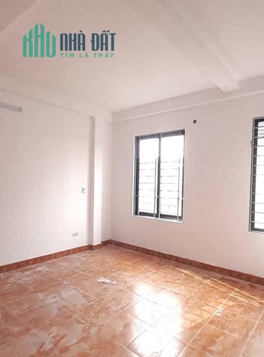 Bán nhà Thanh Lân, Nam Dư giá 2.85 tỷ - 3PN 1 Phòng thờ, 4 tầng, Nhà dân xây