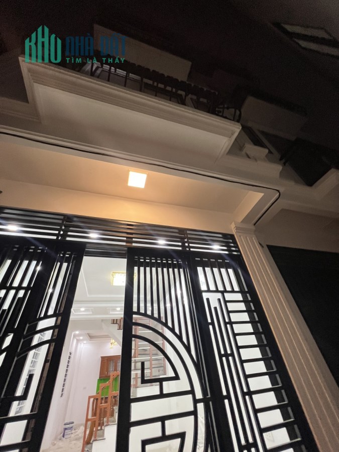 Bán nhà Ngọc Thụy Ngõ 268 Ngọc Thụy MỚI 52Mx5T nhỉnh 4 tỷ