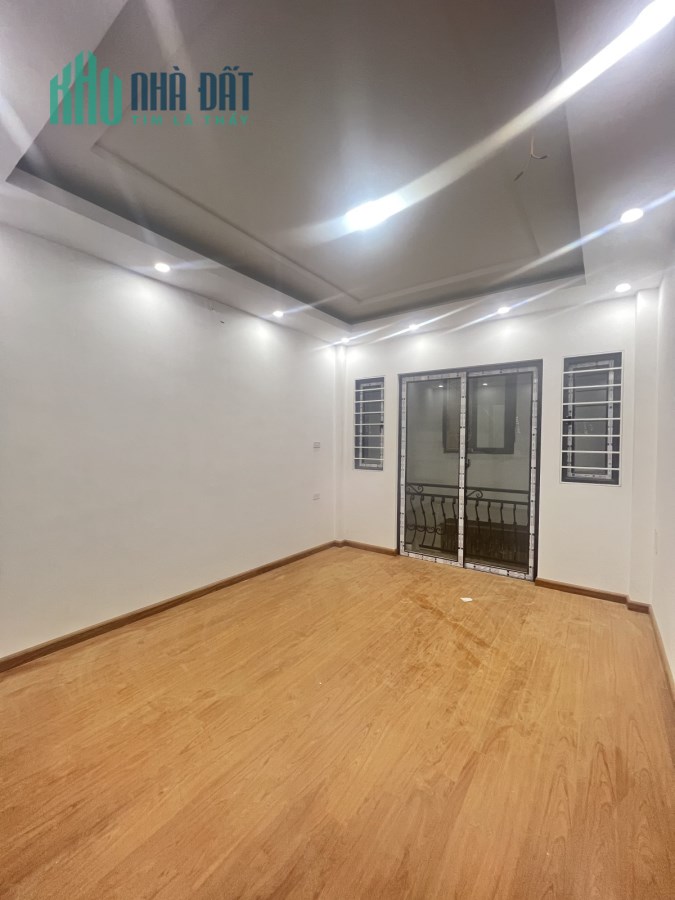 Bán nhà Ngọc Thụy Ngõ 268 Ngọc Thụy MỚI 52Mx5T nhỉnh 4 tỷ