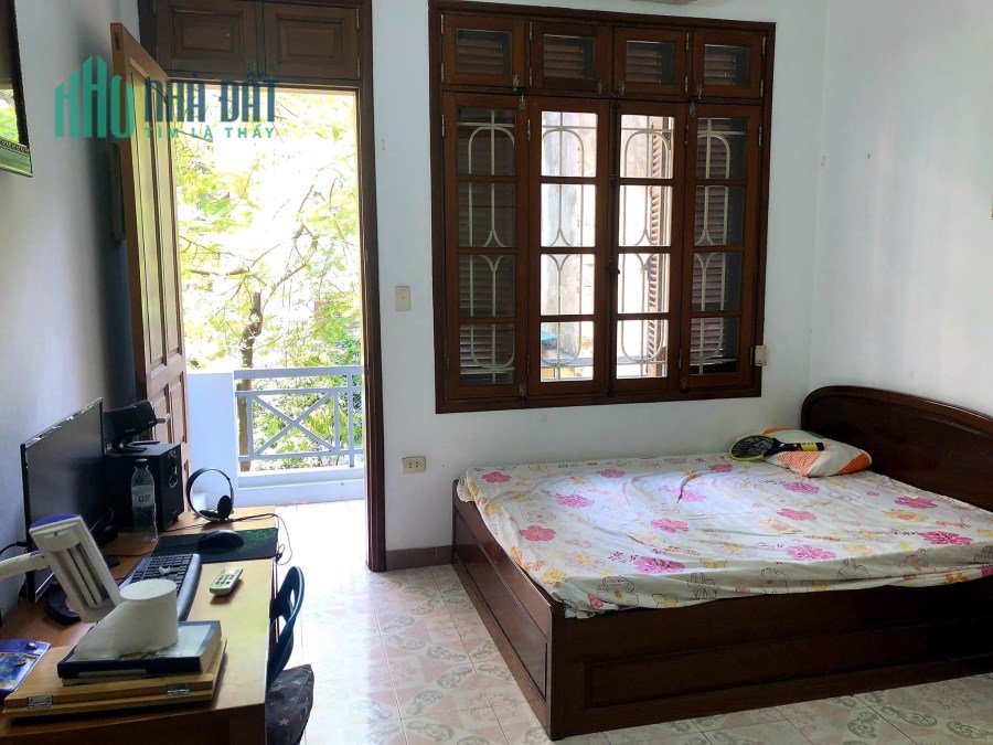 Bán nhà Lương Định Của, Phương Mai, Đống Đa, gara ô tô, kinh doanh 39m2, mặt tiền 3,8m.