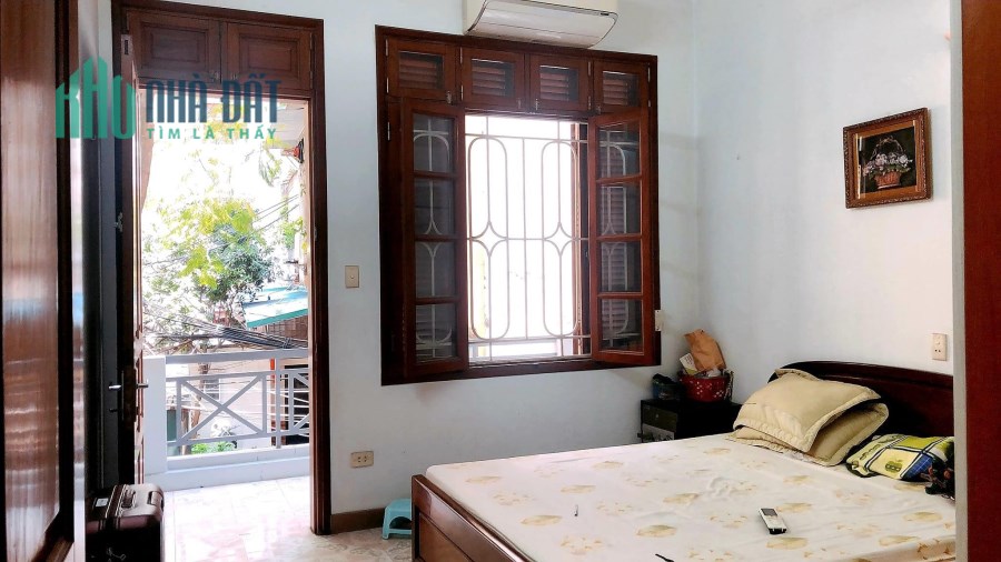 Bán nhà Lương Định Của, Phương Mai, Đống Đa, gara ô tô, kinh doanh 39m2, mặt tiền 3,8m.