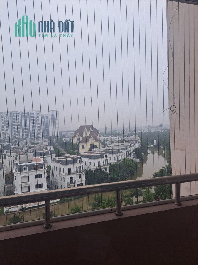 Bán Chung Cư SÀI ĐỒNG VIEW VINHOMES RIVERSIDE 80m chỉ 2 tỷ.