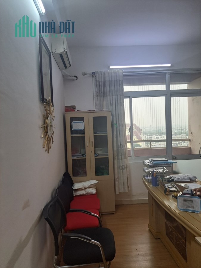 Bán Chung Cư SÀI ĐỒNG VIEW VINHOMES RIVERSIDE 80m chỉ 2 tỷ.