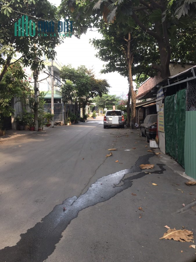 Nhà rẻ đẹp Đường Dương Đình Hội, TNPB Quận 9, Hẻm oto 7 chỗ vào nhà, 58m2 ngang 5,8m. CHỈ 4,6 Tỷ.