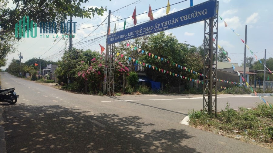 Cắt lỗ lô đất ngộp ngay UBND Sông Thao - Trảng Bom, 900tr/100m2, Sổ sẵn