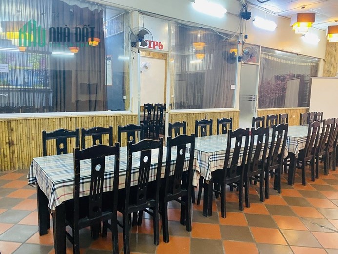 Cho thuê nhà mặt tiền rộng 14m đường 32 ( đường Cầu Diễn)  quận Bắc Từ Liêm, TP Hà Nội