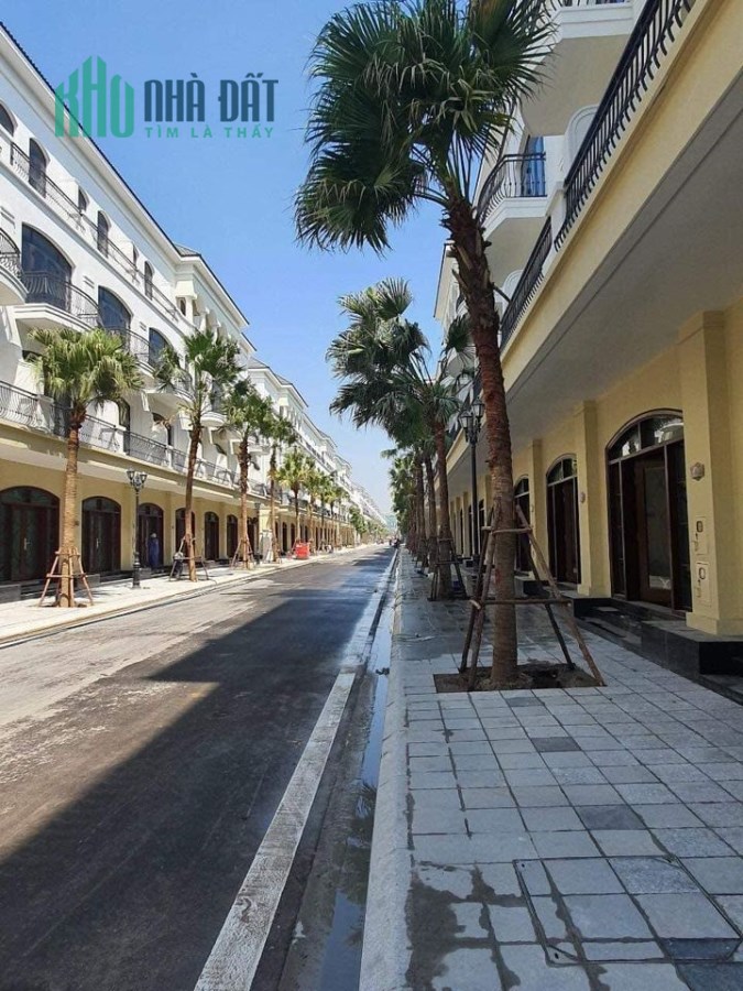 Cần tìm chủ mới căn Shophouse liền kề khu Chà Là chỉ với 8 tỷ Vinhomes Ocean Park 2 - The Empire
