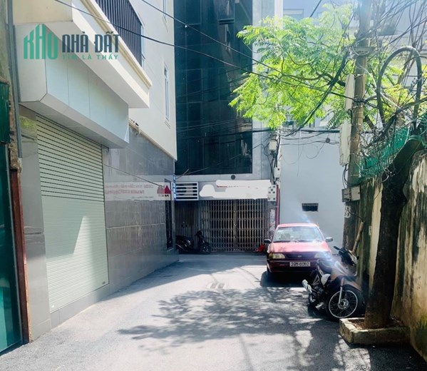 CHỈ 100TR/M2 - MẢNH ĐẤT VỊ TRÍ CỰC ĐẸP – 5M RA PHỐ LÊ VĂN LƯƠNG – NGÕ THÔNG OTO ĐỖ.