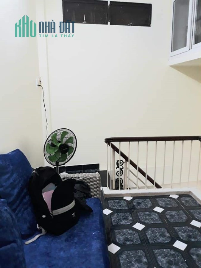 NHÀ MỚI VÀO Ở NGAY - ĐƯỜNG SỐ 4, CƯ XÁ ĐÔ THÀNH - QUẬN 3