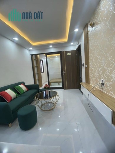 Bán CCMN ngõ 66 Triều Khúc, Thanh Trì, 94m2x8T, mt5.5m, 26PKK full nội thất