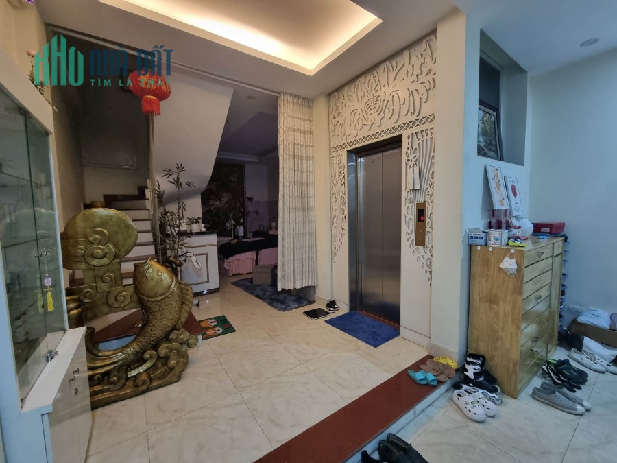 Bán Nhà Phố Hoàng Quốc Việt, Cầu giấy 50m 6T Thang máy Ô tô, Kinh doanh 12,x tỷ