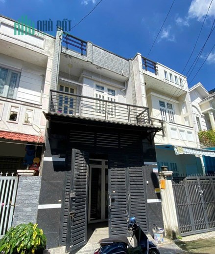 chính chủ bán nhà tx 38
khu vạn xuân  q12 tphcm
dt 4x14 nhà 1 lâu 
hem xe hoi thong giá 3ty5